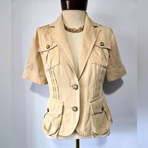 Diane Von Furstenberg Silk/ Linen/Cotton Short Sleeved Beige Jacket. Size 8